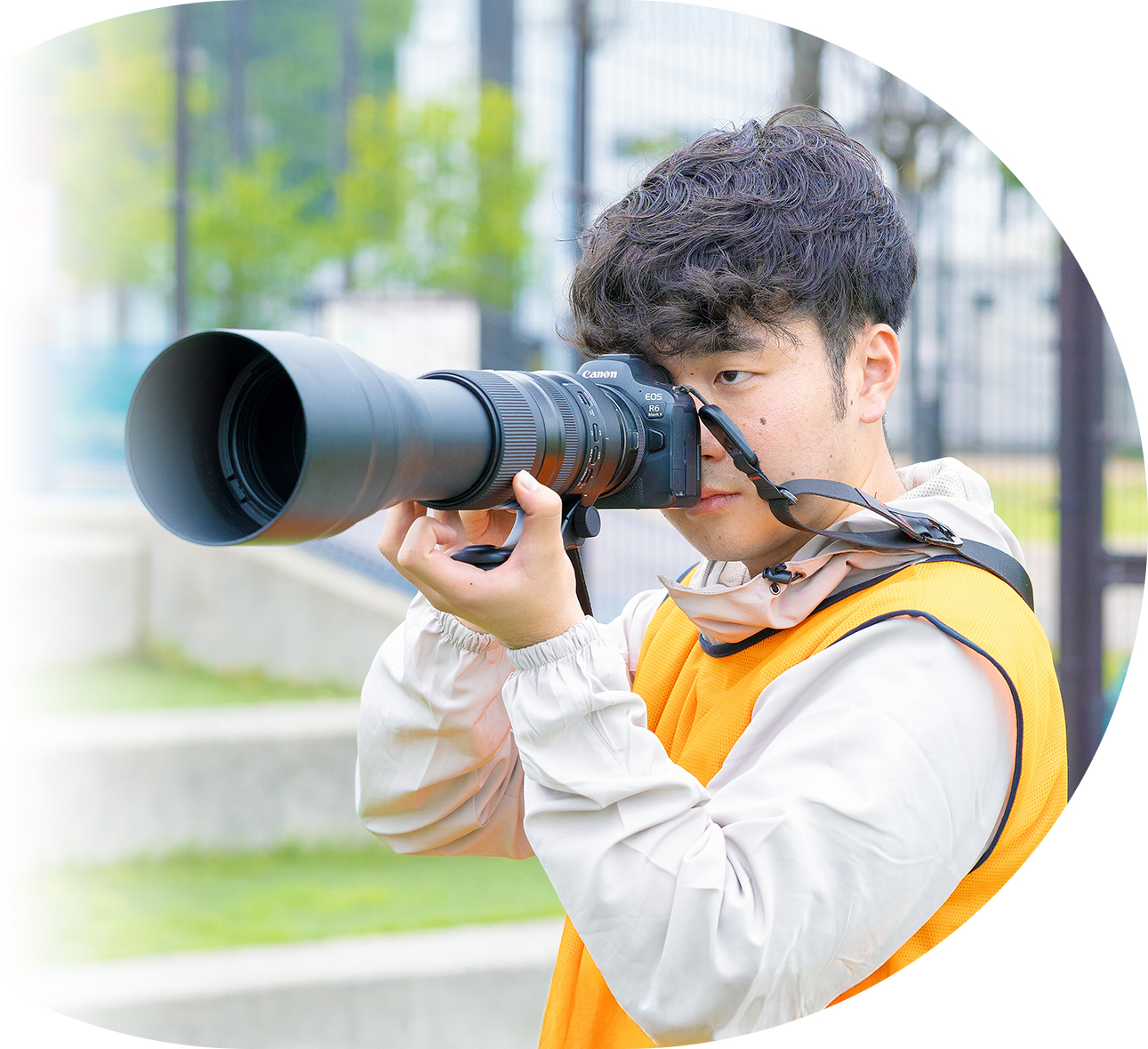 スポーツ撮影カメラマン